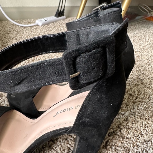 NASTY GAL SUEDE BLACK PLATFORM HEEL - Picture 4 of 6